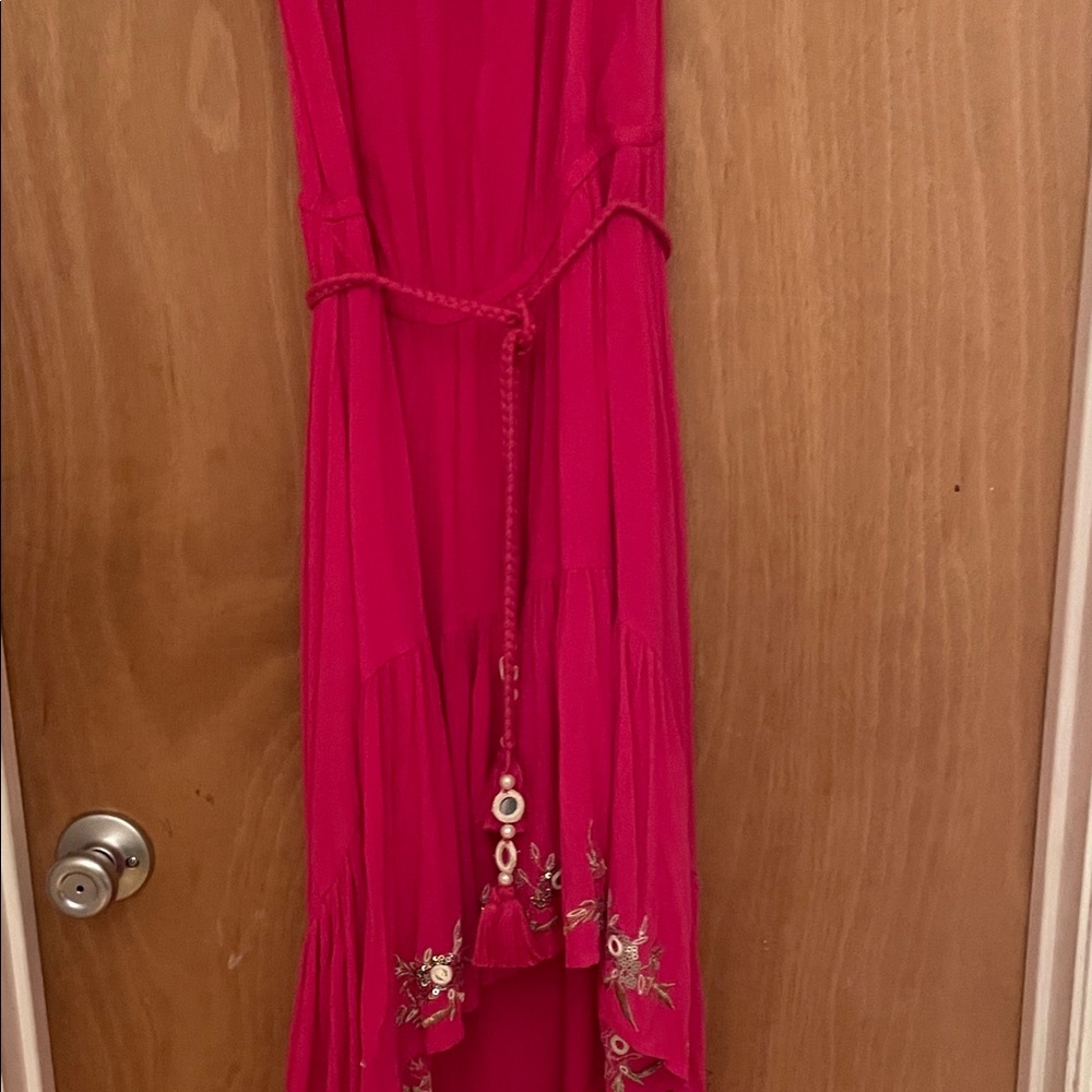 VENUS Pink Asymmetrical Dress with Floral Accents - Picture 5 of 7